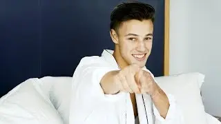Under The Towel: Cameron Dallas