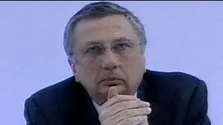 Глава Finmeccanica арестован за 