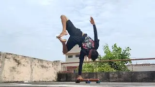 One Arm Handstand Is An Art 