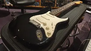 1995 Fender Strat Deluxe Plus Blackie Lace Pickups Guitar - Up Close Video Review