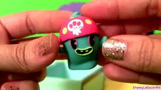 Moshi Monsters Pirate chest With Captain Codswallop & Pirates + Scooby Doo Kinder Surprise