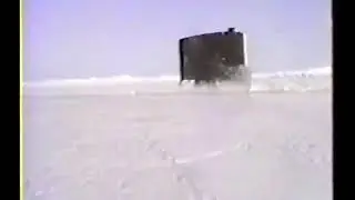 uss pargo submerging through ice