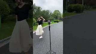 Extendable Auto Face Tracking Tripod 360&deg; Rotation, No App!!  # Auto Face Tracking Tripod