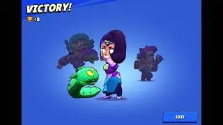 Playing brawl stars 