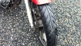 Yamaha SRX-6 avec pneus Avon roadrider AM26