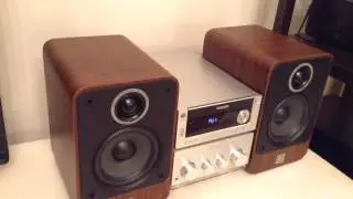 Q acoustics 2010i