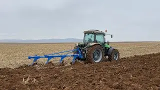 Mısır yeri sürümü (POV) Cabview plowing corn field Alpler 4-16 with lemken slatted mouldboards