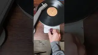 RARE REK-O-KUT Rondine Jr. L-34 with an original Gray Research Tone Arm Demo