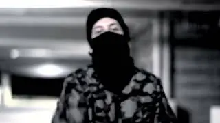 RYAN HEINZ - CHANDELIER$