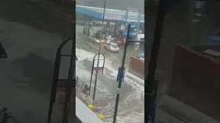 Italy tofan😯#heavyrain #tofan#italy #viral #trending #short