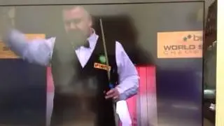 Marcus Campbell/jan verhaas painful handshake