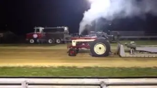 Farmall 560 with D358 HE351 Turbo and Bosch A-Pump. 7500 Hot Farm