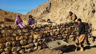 Nomadic Life: Nomadic Hardship Journey 🏔️| Nomadic Garden Wall Completion ⚒️
