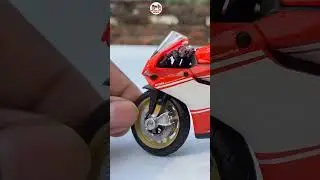 Rozpakowywanie modelu JAWA 42 Orion | Ducati 1199 Superleggera | Model w skali 1:18 | Przedmiot k...