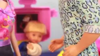 Frozen Toby Broken Arm AllToyCollector Play-Doh Part 1 Disney Princess Anna Barbie Doctor