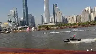 气垫船，绳降表演，挤得水泄不通，广州110警察节，1月10日警察节。