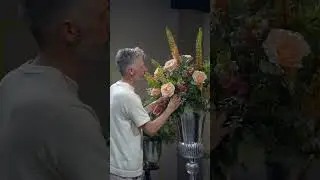 This might be one of our favourite projects at Flower School 🌸🌸 #florist #flowerarranging #flower