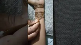 easy and simple unique mehandi design #youtube shorts#india#youtubetrendingmehandidesign#potrait😍