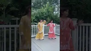 Show me the tumka dance