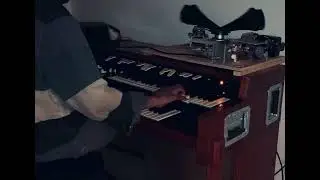 Hammond organ l102 added Leslie horn with home made tube amp!