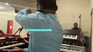 Praise Break 