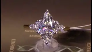#102101 | T2.37ct/C2.02ct | LG Marquise with Round and Marquise Side Diamonds | 18ct Yellow Gold