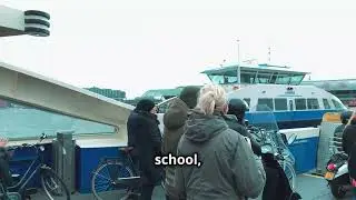 How NYC Ferries Operate in a Frozen Hudson River!