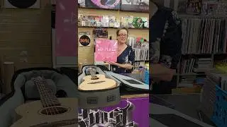 Ed Sheeran Play Signed Guitar Winner Reveal 🎸 Congrats Lindsay!