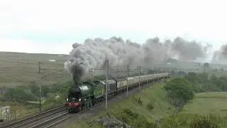 B1 61306 Mayflower Flattens Shap on the Lakelander 14/6/25.