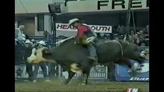 Ednei Caminhas vs Dillinger - 02 PBR Louisville (88.5 pts)