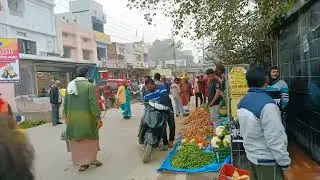VIP Road Obra Sunday market