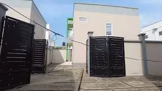 HOUSES FOR SALE IN AN ESTATE 🏡