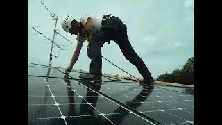 Autonomie &eacute;nerg&eacute;tique et photovolta&iuml;que : la vision personnelle des fondateurs de Chris Solaire