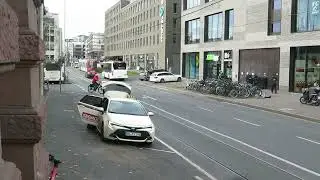 Bonn NRW - Straßenbahn, Polizei, Busse und Taxis