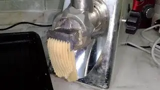 بسكويت نشادر بدون نشادر