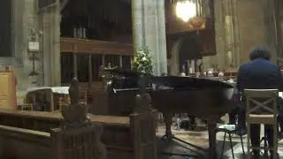 Stravinsky, Piano Concerto (1st mvt) played by Julian Hellaby (paulprocopolis)