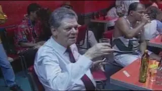 Bajo Tierra - Ojos enfermos (HD)