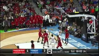 Austin Peay vs. Kansas: Landen Lucas layup