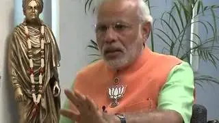 Narendra Modi clarifies skull cap issue, other remarks