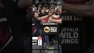 The famous double King's Move round. Devon Larratt vs Dave Chaffee.