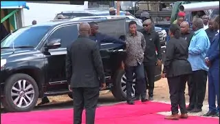 shuhudia Mapokezi murua ya Waziri Mkuu Kassim majaliwa akiwasili kwenye tukio...