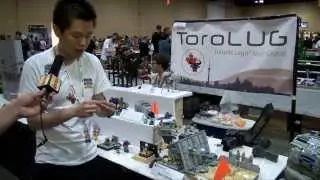 Simon Liu LEGO displays - Brickworld Chicago 2013