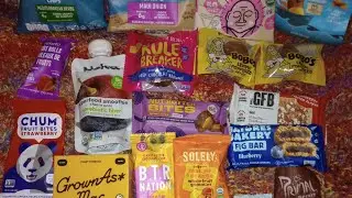 Open a Vegan Gift Bunny Box w/ me as a 37 Year Old Vegan Lady