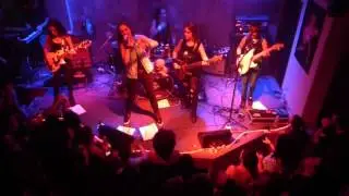Iron Ladies - Wasting Love (Live Paulist&acirc;nia Bar/SP)