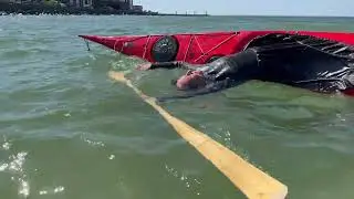 Balance brace in a kayak