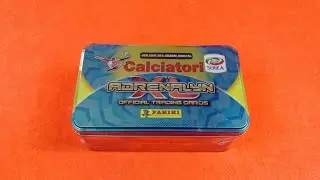 TIN BOX CALCIATORI ADRENALYN XL 2018-19