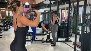 Bio gata pull face