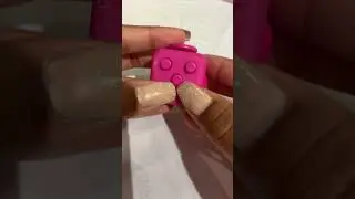 ZURU&rsquo;s new FIDGET CUBE!!!