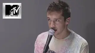 Twenty One Pilots: Holding On To You (MTV Push)