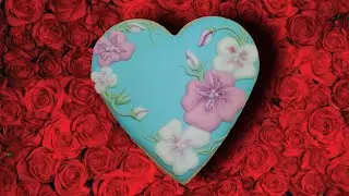 How to make a Valentine's day flower heart sugar cookie